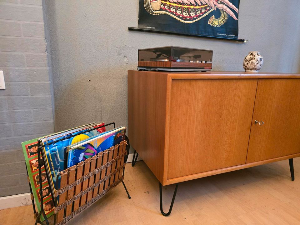 Teak Sideboard Kommode TV Schrank 70er Vintage WK Möbel Retro in Hürth