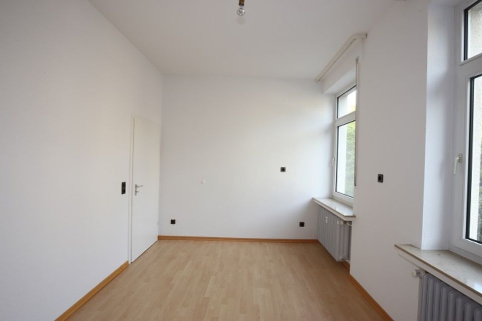Stadtzentrum Wohnung renoviert 3 Zimmer Radevormwald OG 1 Garage in Radevormwald