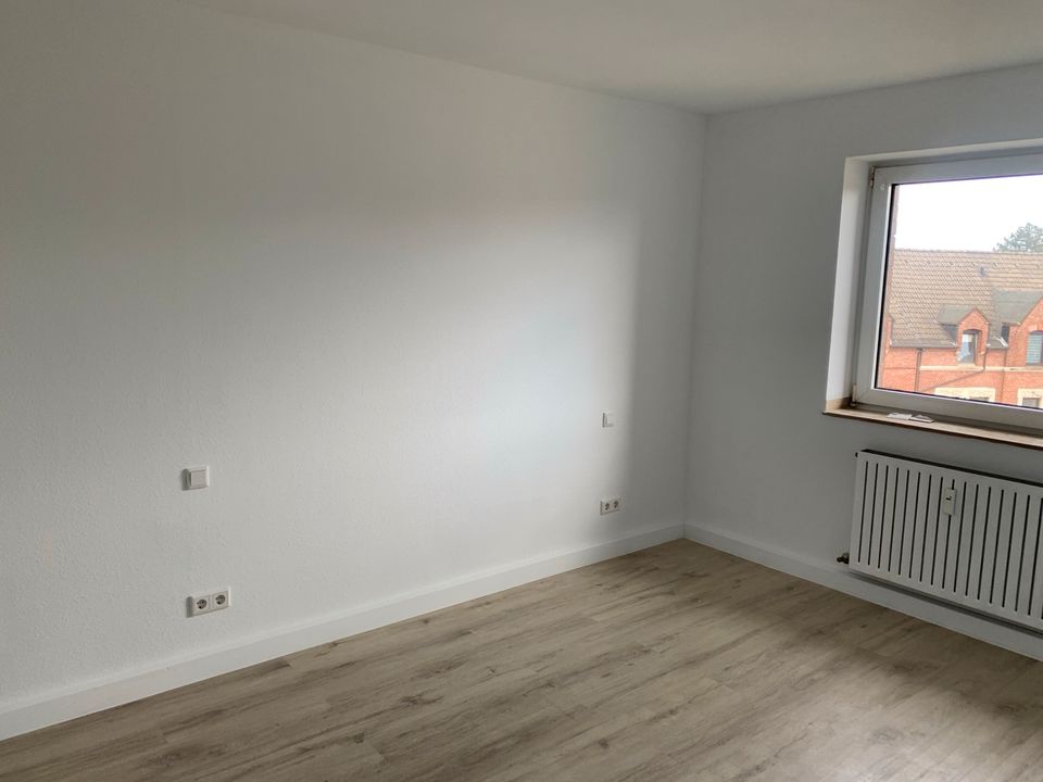 Modernisierte 2,5 Zimmer-Wohnung in Essen-Bergerhausen in Essen