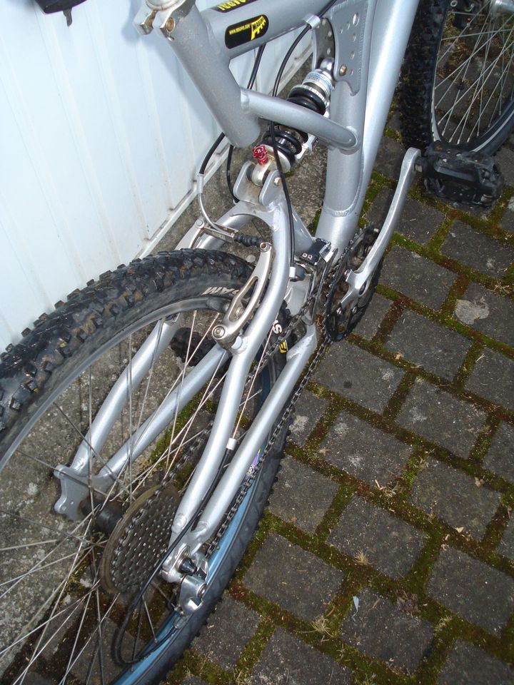 Fully Mountainbike 26 Zoll RH 53 XT in Mücke