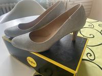 Buffalo Pumps Silber Glitter, Gr.37, neu Nordrhein-Westfalen - Soest Vorschau