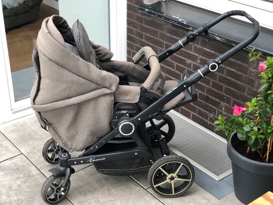 HARTAN Kinderwagen Xperia Kombi BellyButton Edition in Lingen (Ems)