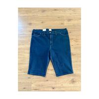 MUSTANG Jeans Shorts Hose Gr. W46 / 62 / 3XL Herren Blau NEU 79 € Schwerin - Altstadt Vorschau