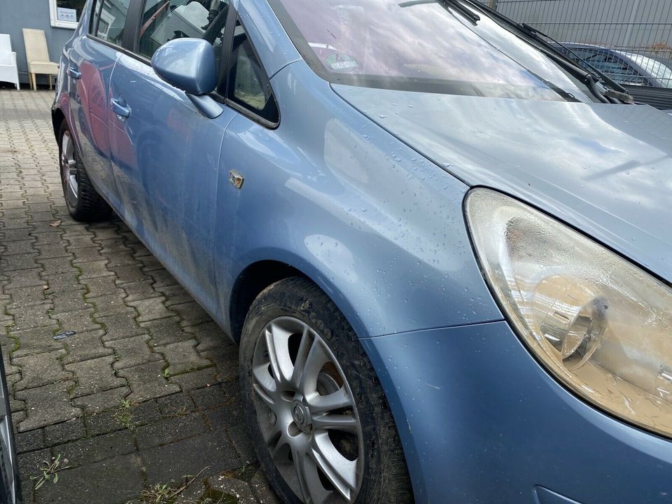 Opel Corsa D 5 trg Ersatzteile Gebrauchtteile SCHLACHTFEST in Köln