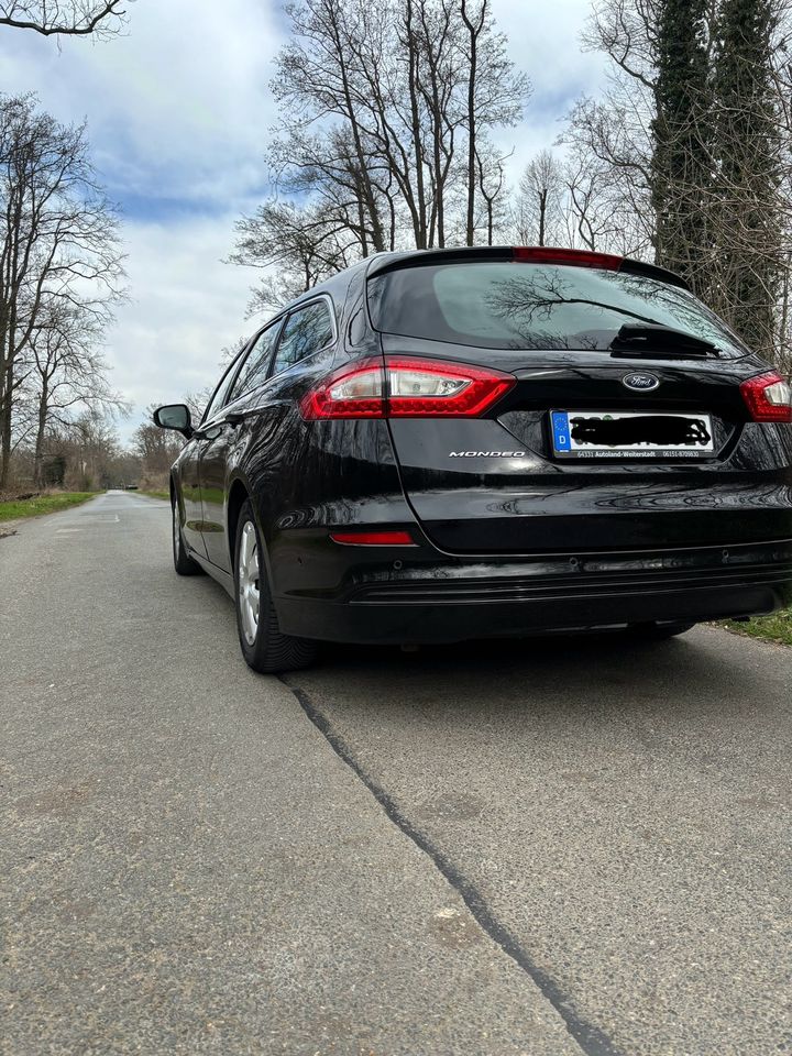 Ford Mondeo 2.0 TDI Titanium in Groß-Gerau