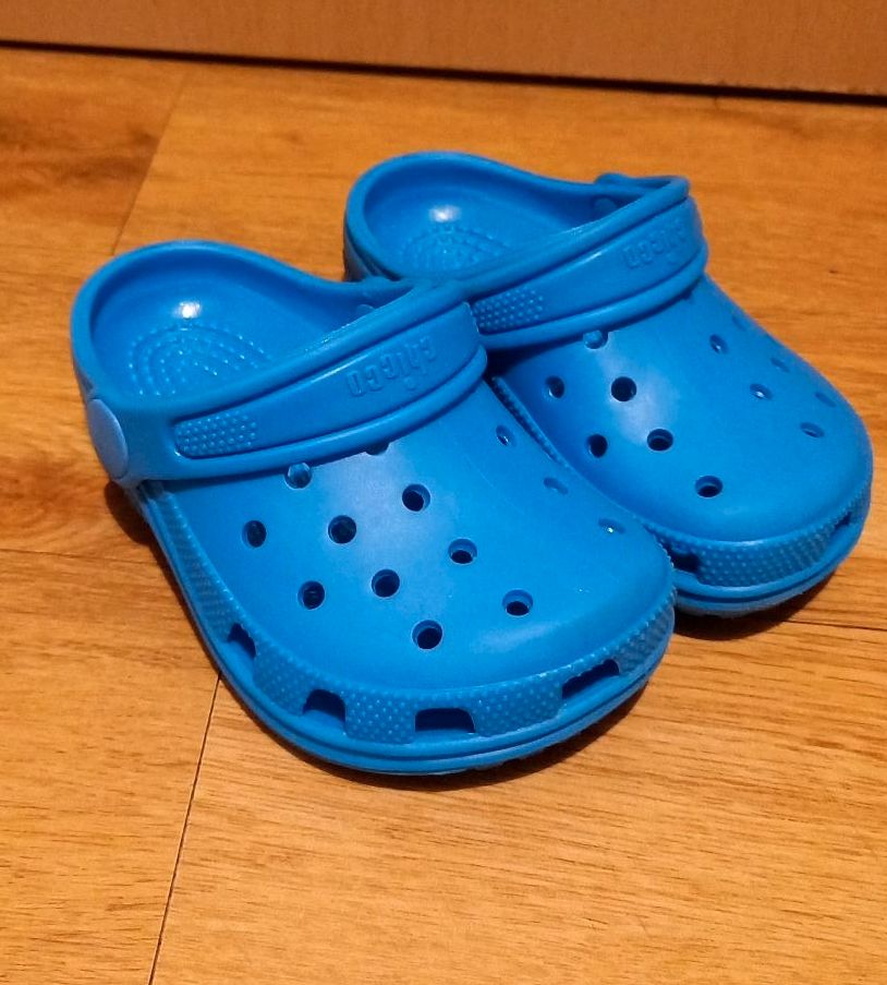 Crocs Chicco Größe 22 in Fehmarn