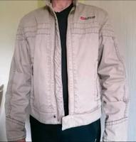 Herren Übergangsjacke von Esprit, Größe L Hessen - Kalbach Vorschau