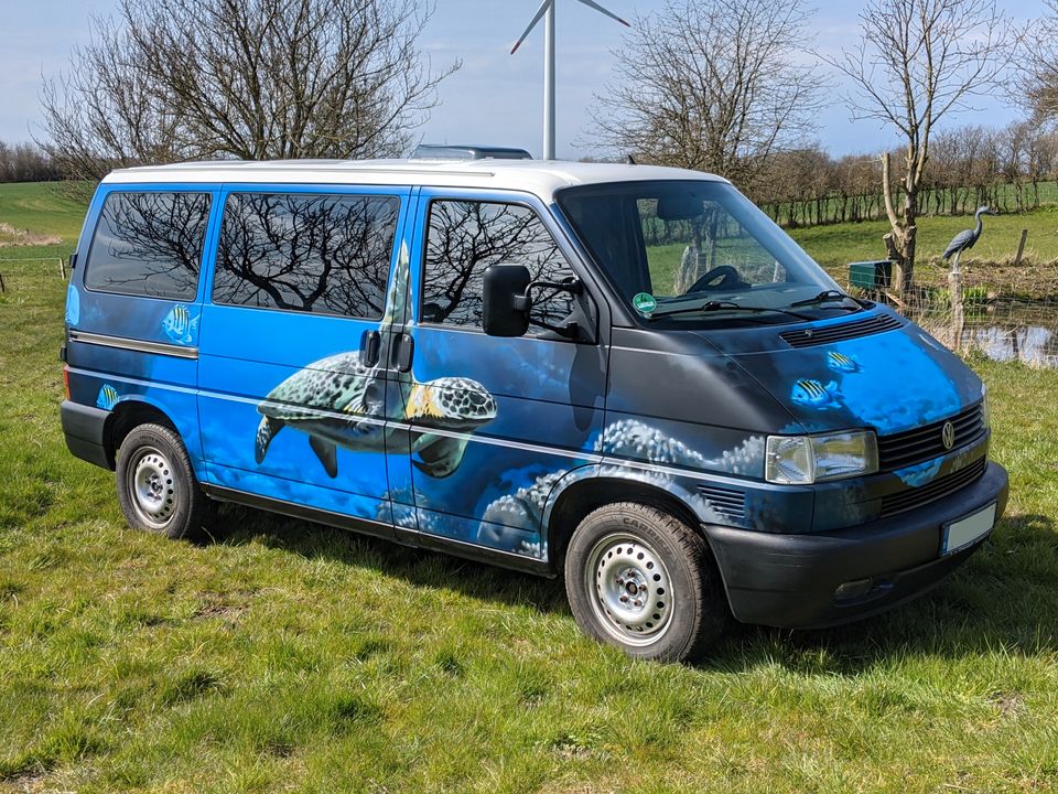 Graffiti Künstler Auftragsmalerei Sprayer Wandbild Hamburg in Hamburg