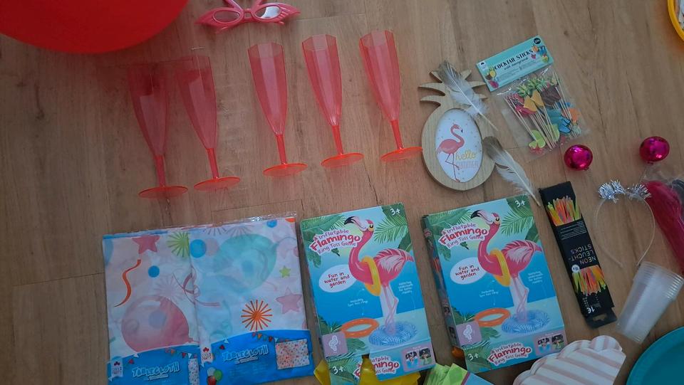 Geburtstags Set Paket Flamingo Trolls Filly Pferde Girlande in Hamburg