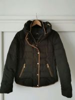 Zara Winterjacke, Steppjacke, Gr. M, mit Kapuze Berlin - Schöneberg Vorschau