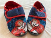 47- Schuhe Hausschuhe Spiderman Marvel mit Klettverschluss Gr.28 Sachsen-Anhalt - Mücheln (Geiseltal) Vorschau