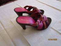 Tamaris Sandalen Größe 36, Echtleder, pink, Absatzhöhe 8 cm Brandenburg - Neuruppin Vorschau