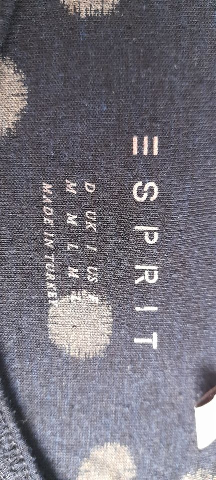 Schönes Strick-Shirt von Esprit in Gr. M, Marinenblau in Bad Homburg