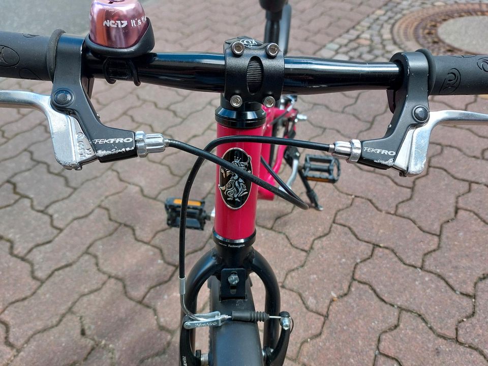 Kubike 16L SRAM automatix pink in Schmitten