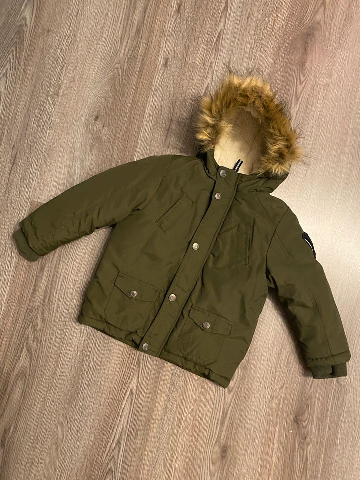 Winterjacke/ Parka Größe 92 in Gierstädt