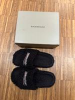 Balenciaga Furry Slides 46 schwarz Rheinland-Pfalz - Wallmerod Vorschau
