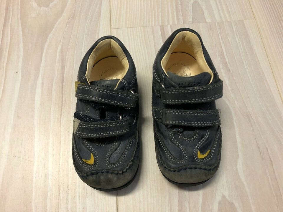 Primigi Schuhe 22 Lederschuhe Kinderschuhe Halbschuhe flexible in Velten