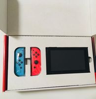 Nintendo Switch Top Zustand mit Zubehör Hessen - Raunheim Vorschau