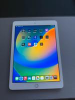 IPad 5. Gen. 128GB Silber MP2J2FD/A Nordrhein-Westfalen - Gelsenkirchen Vorschau