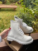 Größe 40 Dr. Martens 1460 Mono Weiß Lack Köln - Porz Vorschau