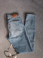 Levi's 311 shaping Skinny Jeans hellblau W28L34 Gr. 38 Sachsen - Görlitz Vorschau