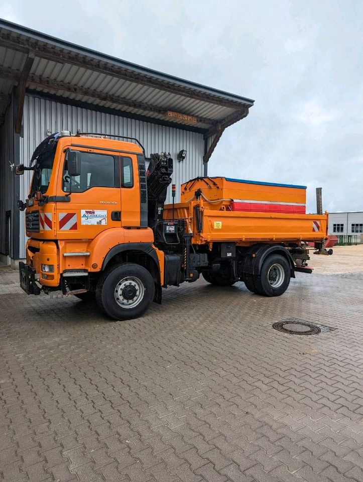 MAN TGA Kipper mit Kran Kranwagen 4x4 in Pollenfeld