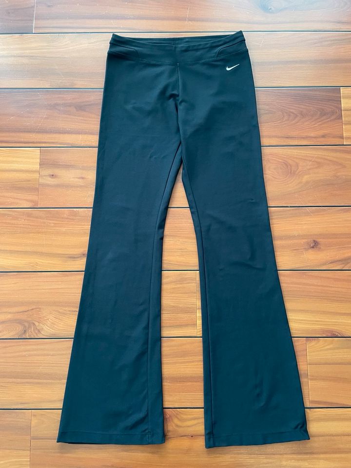 Nike Turnhose in schwarz Gr. XS für Damen/Mädchen. Top Zustand! in Buxtehude