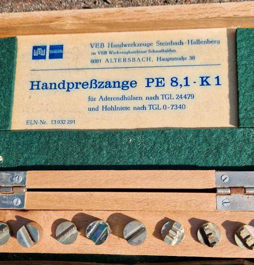 DDR Werkzeug Handpreßzange PE 8,1-K1 in Jersbek