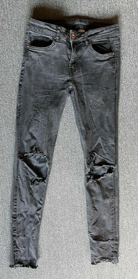 7 Jeans Hosen,versch.Marken z.B Zara zum Preis von einer!!!! in Unkel