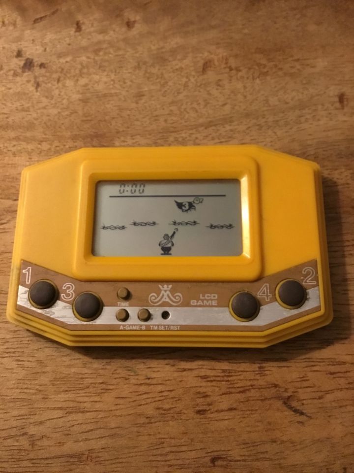 Handheld Konsole Spiel der 70-80er Jahre Rarität in Dortmund