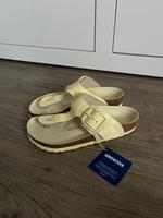 Big Buckle Birkenstock gelb Gizeh 36 neu Düsseldorf - Stadtmitte Vorschau