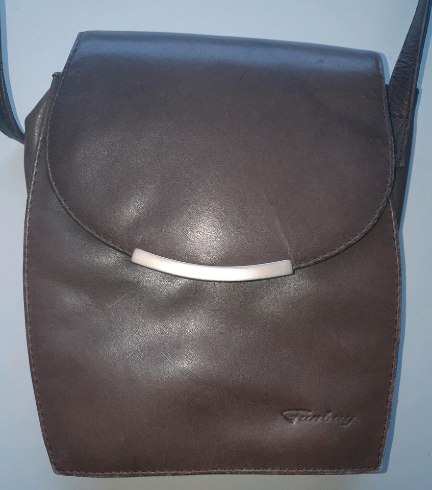 Leder Umhängetasche Damen Handtasche Funbag 70er Retro Vintahe in Lohfelden