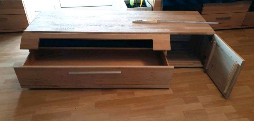 Hartmann Viva Lowboard TV Unterschrank Massivholz Wohnzimmer in Rodgau