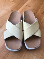 Velours Pantolette UGG Gr. 37 NEU Stuttgart - Stuttgart-Mitte Vorschau