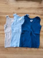 3 kurzarm Shirts Tops mit Stickereien - Gr. 134 grau/h-blau/blau Nordrhein-Westfalen - Heiden Vorschau