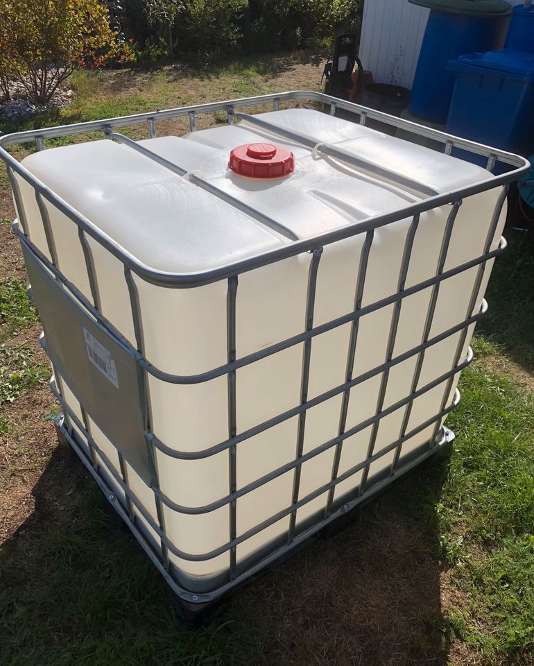 Wassertank IBC SEHR SAUBER nur 1x befüllt in Tirschenreuth