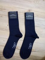 2 Paar Falke Airport Socken, Dark Navy, 43/44 Niedersachsen - Adendorf Vorschau