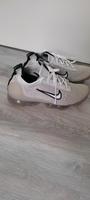 Nike Air Sneaker Turnschuhe weiß* coole Sohle* Gr. 37,5 Sachsen - Syrau Vorschau