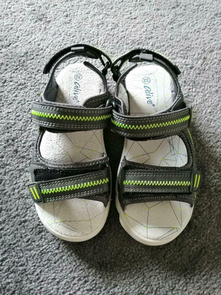 Sandalen Gr.32 NEU! in Elfershausen