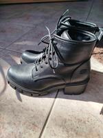 Dockers Stiefeletten Gr.38 Chunky Boots Niedersachsen - Aurich Vorschau