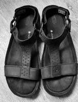 Keen Trekkingsandalen, schwarz, Gr. 38,5, sehr guter Zustand Niedersachsen - Barsinghausen Vorschau