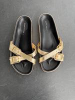 Zara Home Sandalen Flach Gold schwarz Größe 39 Bayern - Ingolstadt Vorschau