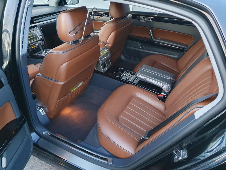 VW Phaeton 4,2 V8 4 Sitzer, Langversion, Standheizung, 21 Zoll in Lutherstadt Wittenberg