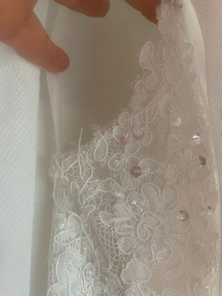 Brautkleid in Selsingen