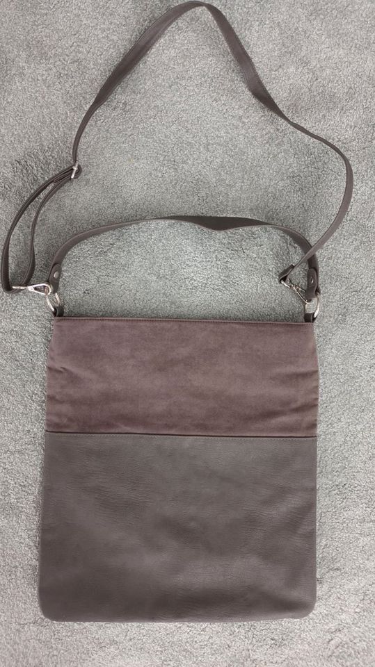 H&M Handtasche Tasche Umhängetasche Shopper khaki/grau in Leegebruch