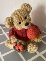 Teddybär mit Erdbeere Nordrhein-Westfalen - Hamm Vorschau