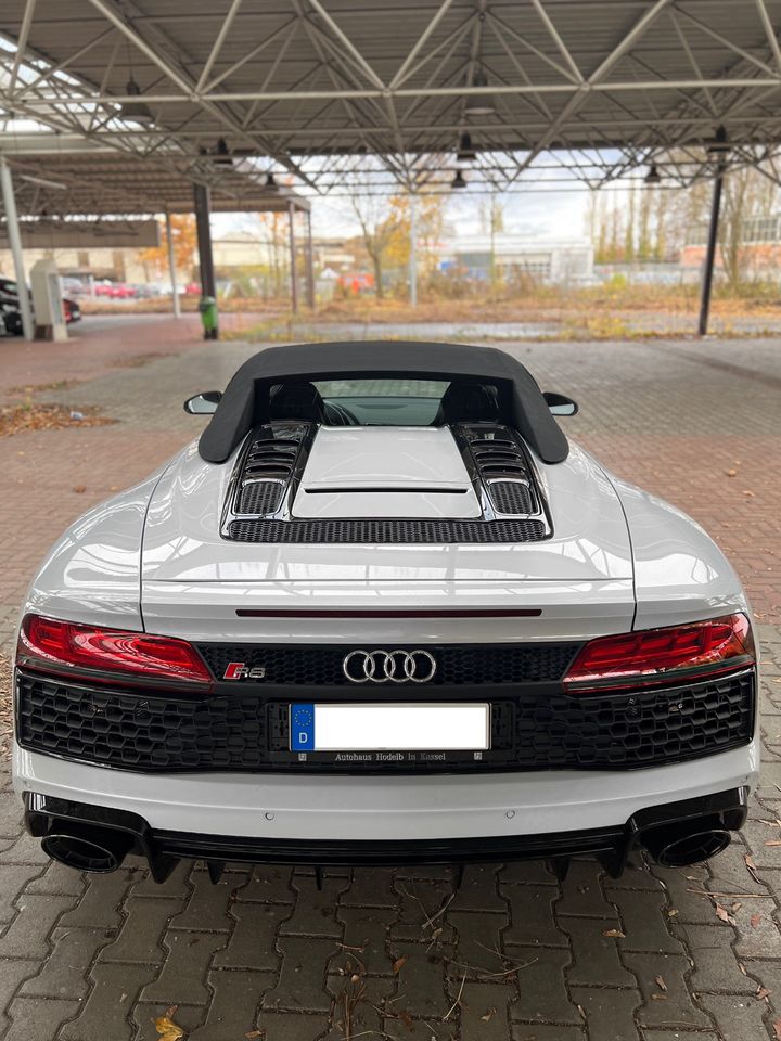 AUDI R8 CABRIO SPYDER PERFORMANCE MIETEN LEIHEN VERMIETEN RS AMG in Hagen