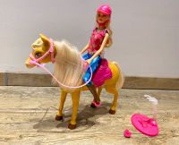 Barbie Pferd Tawny (Mattel) & Barbie Puppe Reiterin & Zubehör Nordrhein-Westfalen - Gladbeck Vorschau
