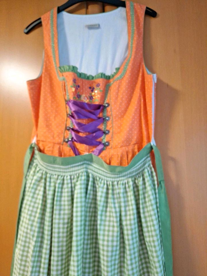 Dirndl Landhaus Orange grün Gr. 44 in München