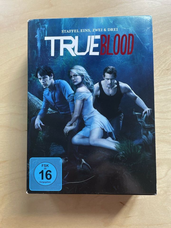 True Blood  komplette Staffeln 1-5  DVD  Serie  Set-Preis in Stein